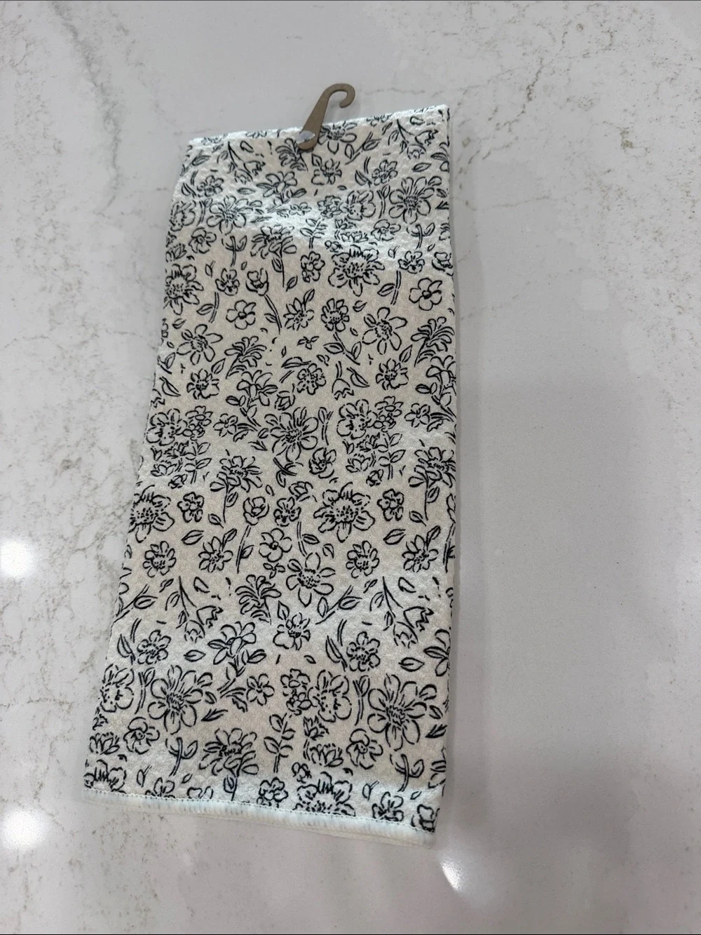 Room Essentials White and Black Floral Kitchen Towel new